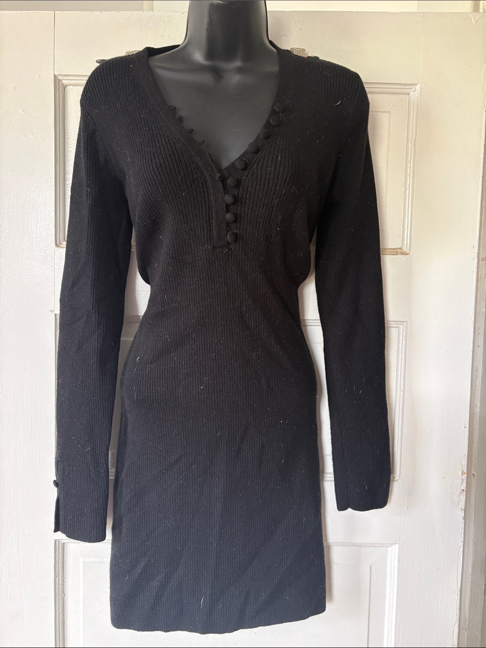 Club Monaco Wool Black Long-Sleeve V-Neck Knit Dress